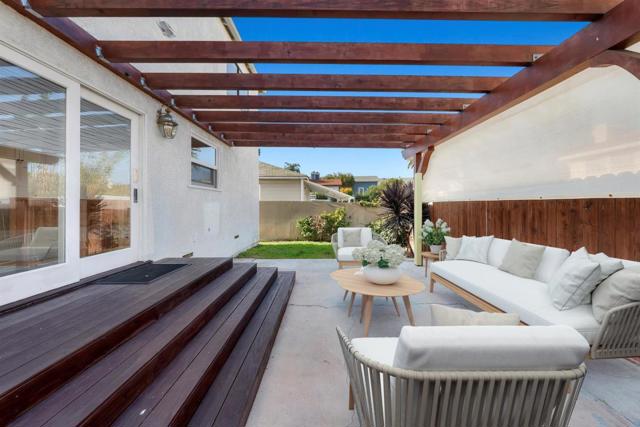619 Beryl Street, Redondo Beach, California 90277, 4 Bedrooms Bedrooms, ,3 BathroomsBathrooms,Residential,For Sale,Beryl,ML82038630