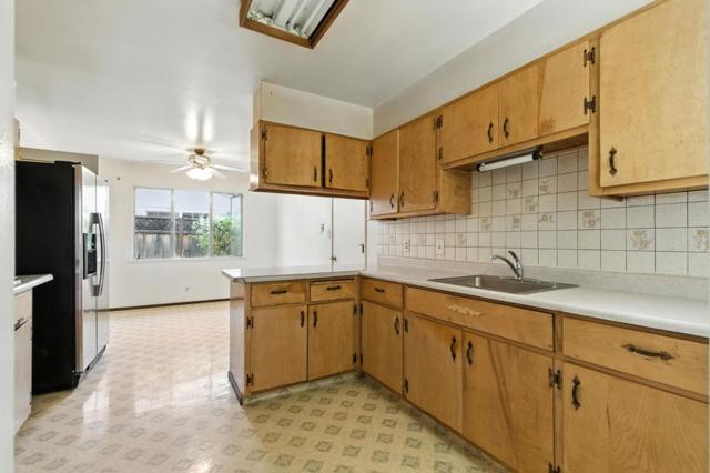 4887 Pepperwood Way, San Jose CA: https://media.crmls.org/mediaz/57608bf5-1cea-4729-a003-924e74c596da.jpg