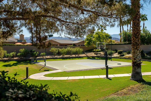 42 Abby Road, Rancho Mirage, CA 92270