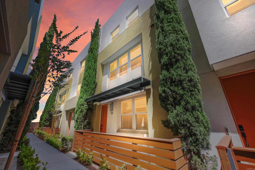 758 Seaside Street