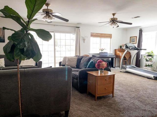 1626 S Boulder Ave, Ontario CA: https://media.crmls.org/mediaz/5760e601-6155-41e8-aa6d-6defaf579b40.jpg