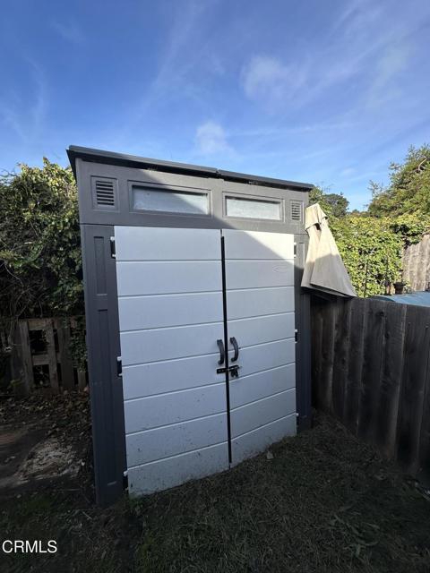 131 Halsey Way, Fort Bragg CA: https://media.crmls.org/mediaz/57613ccc-ed6b-46ef-a83f-92d4e2d95566.jpg