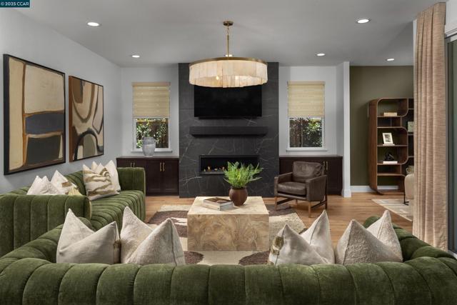 17040 Aldergrove Court, Lathrop CA: https://media.crmls.org/mediaz/57636f2d-5324-4dca-840f-6009a02a87f3.jpg