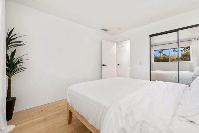 2857 N Los Felices Road #203, Palm Springs, CA 92262