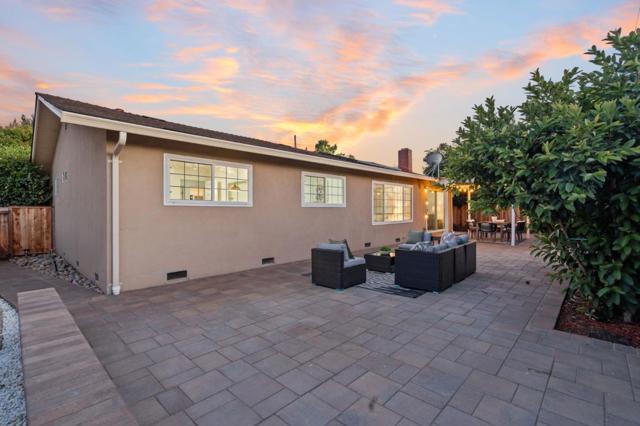 689 Springwood Drive, San Jose CA: https://media.crmls.org/mediaz/57657222-4755-4f5b-b8cc-40a2227720b7.jpg