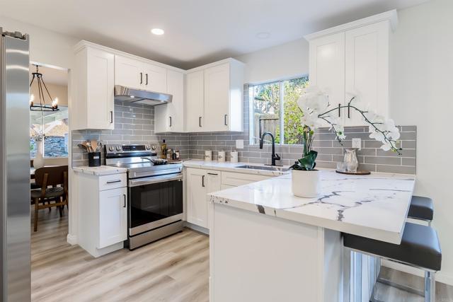 1446 SAN CARLOS PLACE, Escondido CA: https://media.crmls.org/mediaz/57663748-a694-468d-8833-02ac72ce552c.jpg