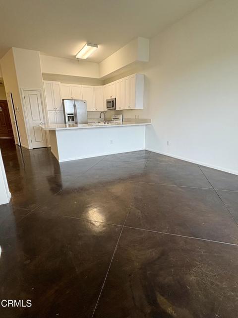 436 Poli Street, Ventura CA: https://media.crmls.org/mediaz/5766c408-eb47-4e47-9f55-b61274231b5b.jpg