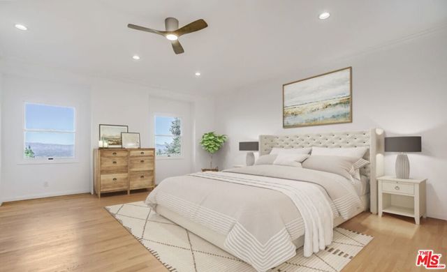 15851 Mulholland Place, Los Angeles CA: https://media.crmls.org/mediaz/5766d033-46bd-4d7f-9655-334b06d96d0f.jpg