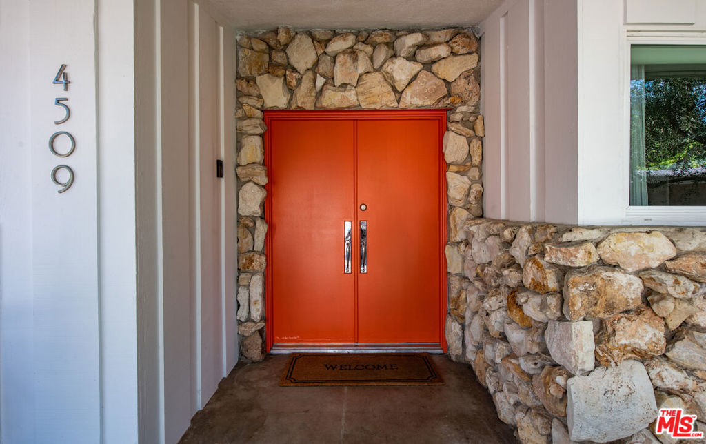 MLS #26885019 image #2