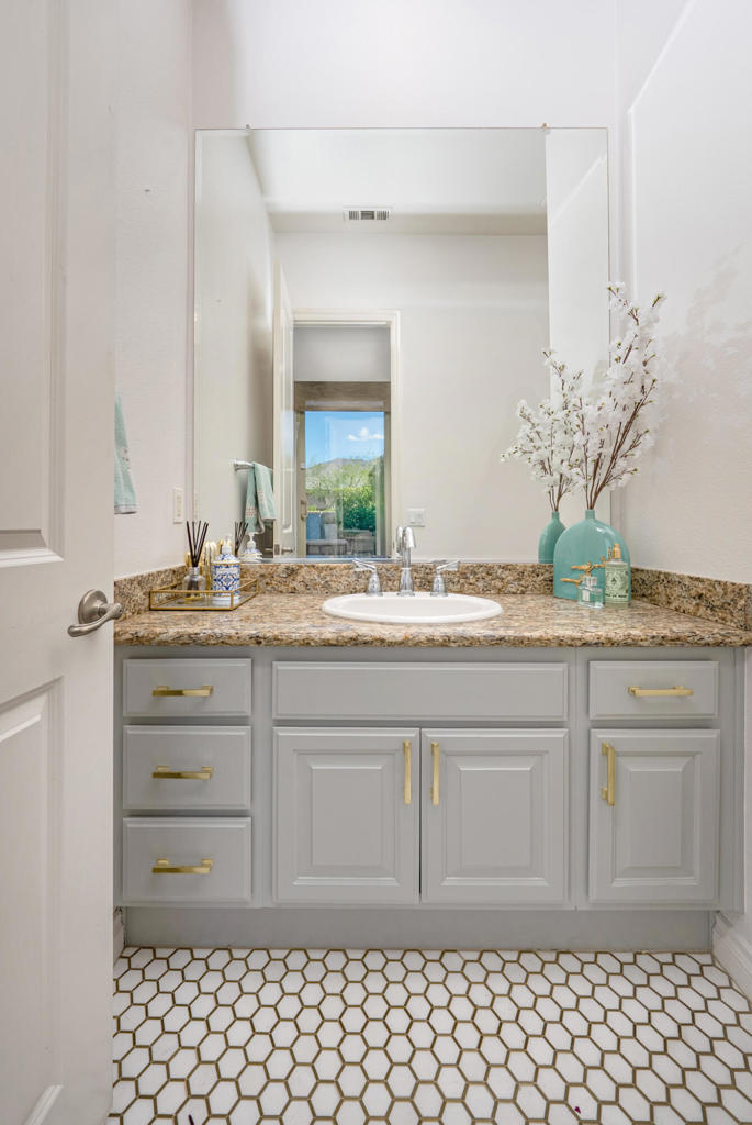 MLS #219137343DA image #13