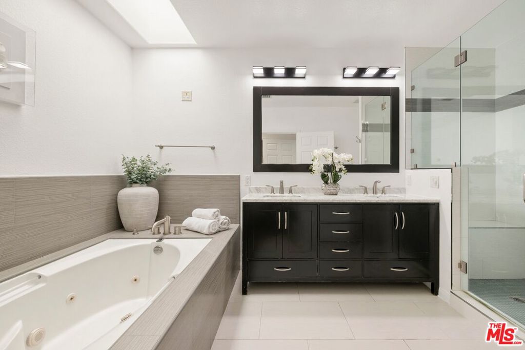 MLS #26865775 image #9