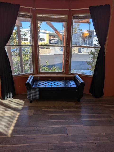 69571 Parkside Drive, Desert Hot Springs CA: https://media.crmls.org/mediaz/576a6389-256e-4a3e-9638-b8131bdf38ff.jpg