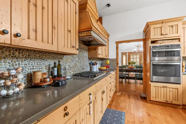 8697 Dyer Road, Salinas CA: https://media.crmls.org/mediaz/576a8457-f391-4fe3-a8f2-067e7cb9dc2d.jpg