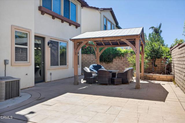 6573 Pinnacle Court, Moorpark CA: https://media.crmls.org/mediaz/576ab3ec-a8a2-4b7c-b086-499f6144b8f7.jpg