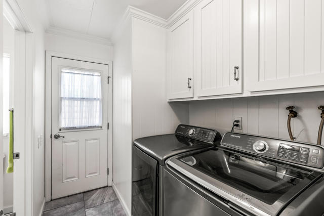 39231 Hidden Water Place, Palm Desert CA: https://media.crmls.org/mediaz/576afed2-1fd3-4a90-9002-f73401ec0dec.jpg