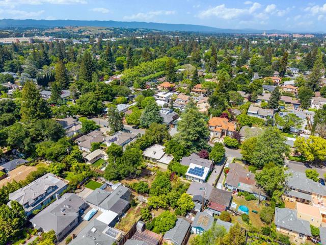 751 Florales Drive, Palo Alto CA: https://media.crmls.org/mediaz/576b7265-883d-467c-b63a-7803eade01dc.jpg