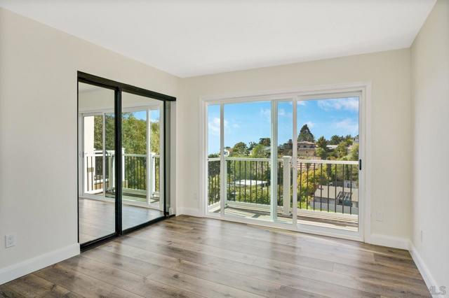 1935 Nautilus St, La Jolla CA: https://media.crmls.org/mediaz/576c0996-a8e4-43a8-b55b-39696698f8bc.jpg