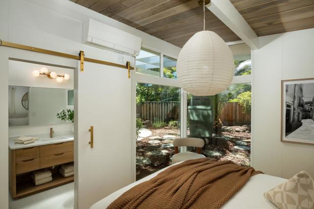428 E Charleston Road, Palo Alto CA: https://media.crmls.org/mediaz/576c9dc7-627f-431e-be74-3cfb91728552.jpg