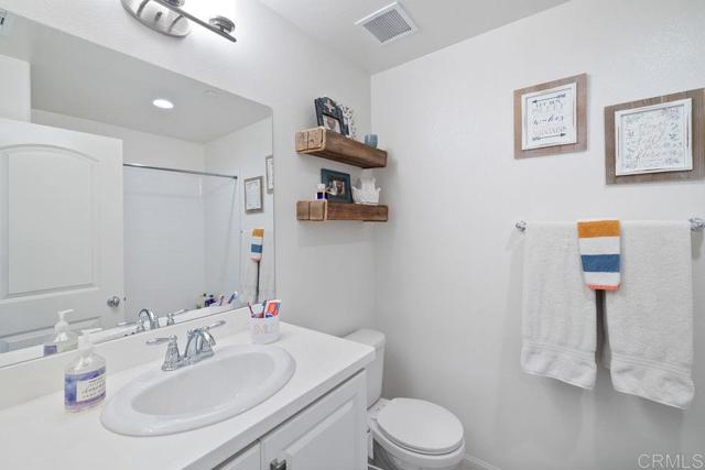 Image 26 of 39 For 2424 Verano Way