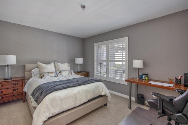 Image 18 of 24 For 1684 Robin Place