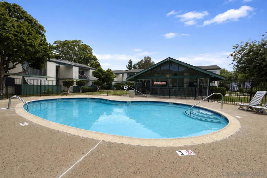 1811 Grand Ave - photo 17