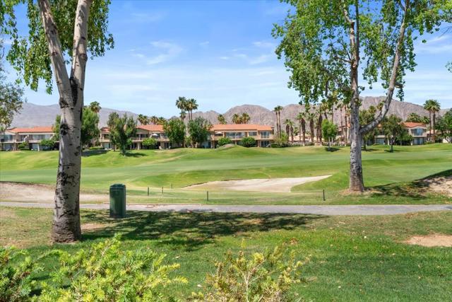 55347 Winged Foot, La Quinta CA: https://media.crmls.org/mediaz/5771c2d6-7db7-4864-b9cb-1f30ff9cc39e.jpg