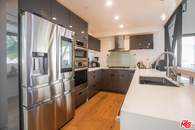 1337 N Fuller Avenue, Los Angeles CA: https://media.crmls.org/mediaz/577272f8-4300-4020-bdae-f76ca30b76c2.jpg
