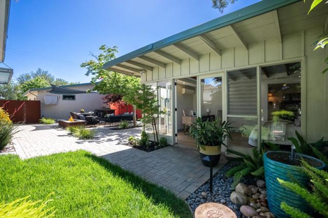 1675 Collingwood Avenue, San Jose CA: https://media.crmls.org/mediaz/57728a4c-4c00-4b12-ad63-3542c30cf9cf.jpg