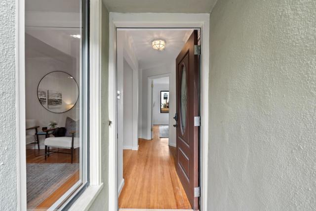 818 30th Avenue, San Francisco CA: https://media.crmls.org/mediaz/5773fabd-9f14-4895-a3e7-0a57c99a4cfc.jpg