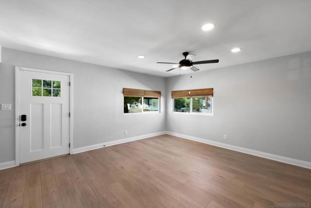 4991 Date Pl, San Diego CA: https://media.crmls.org/mediaz/57742234-28ed-4562-8a5e-35ddd8a35e8c.jpg