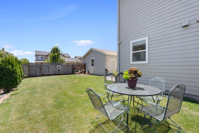 655 Lewis Street, King City CA: https://media.crmls.org/mediaz/5774f0f7-ac69-4c46-901d-e809046f5556.jpg