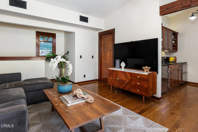 Detail Gallery Image 53 of 60 For 1361 Ridge Way, Pasadena,  CA 91106 - 5 Beds | 4/2 Baths