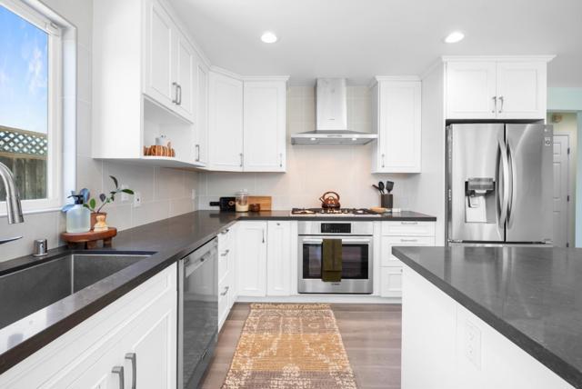 2293 Royaltree Circle, San Jose CA: https://media.crmls.org/mediaz/5775f9b3-fb5a-491e-b0da-f0e80fe5fa1d.jpg