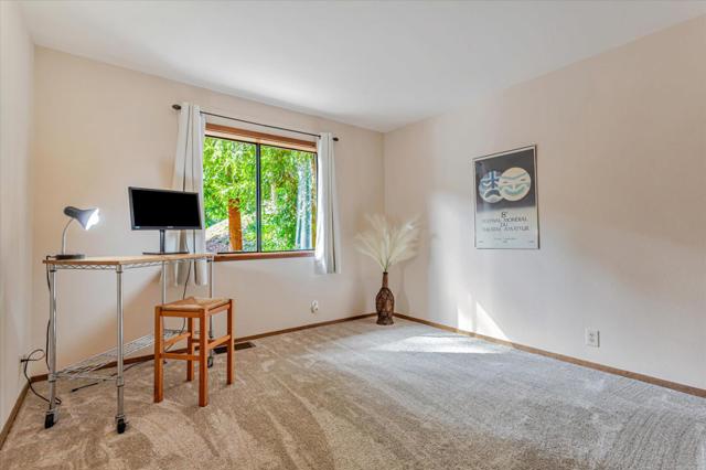 325 Ridge Drive, Boulder Creek CA: https://media.crmls.org/mediaz/57761604-2f07-4cc8-8a10-2e59b3fd7f84.jpg