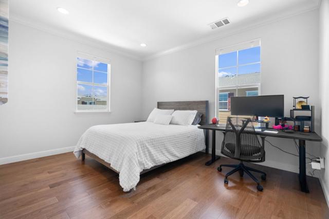 641 Turnbuckle Drive, Redwood City CA: https://media.crmls.org/mediaz/57765287-c1ee-46d3-9d55-9fe646bb8241.jpg