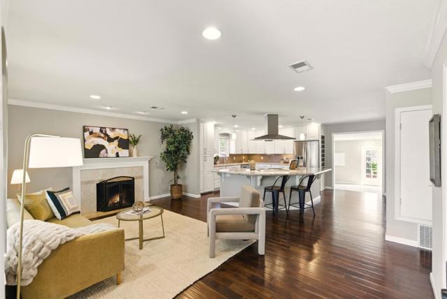 4882 Sutcliff Avenue, San Jose CA: https://media.crmls.org/mediaz/5777426a-29e5-49bd-9039-104a3d6469d0.jpg
