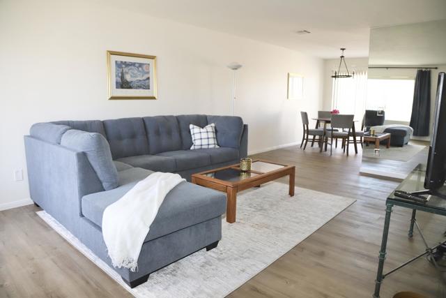 73167 Alice Marble Lane, Palm Desert CA: https://media.crmls.org/mediaz/57775ac1-0a55-4f60-bc5f-cb73a5f45b87.jpg