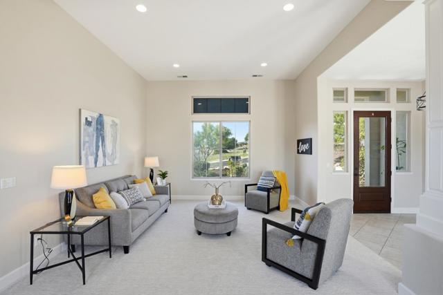 979 Via Rodriguez, San Juan Bautista CA: https://media.crmls.org/mediaz/57777e89-00cc-443c-8b6c-981814a30d9a.jpg