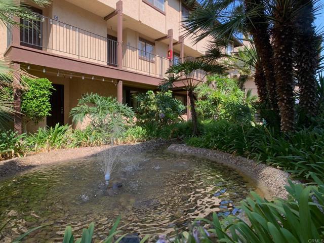Detail Gallery Image 15 of 17 For 1166 Decker St #D,  El Cajon,  CA 92019 - 2 Beds | 2/1 Baths