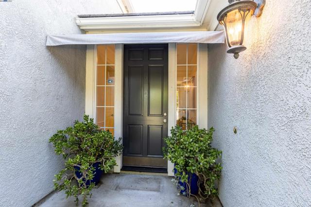 4244 Milton Way, Livermore CA: https://media.crmls.org/mediaz/5778fd21-2ba3-42ae-9c5f-8d1a3c462c5a.jpg