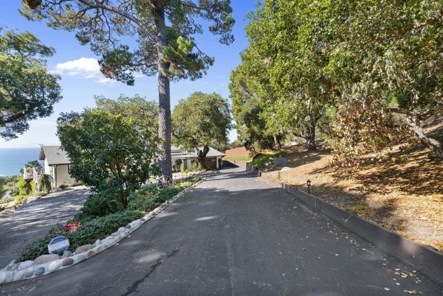 15 Mentone Road, Carmel CA: https://media.crmls.org/mediaz/57793740-8ee1-4b45-b51f-44b1fbe6338d.jpg