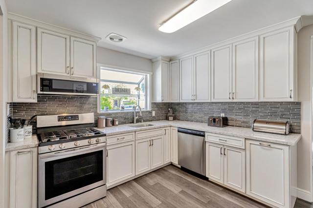 2592 Amethyst Drive, Santa Clara CA: https://media.crmls.org/mediaz/577964fd-48c6-4de0-a789-382262129fe4.jpg