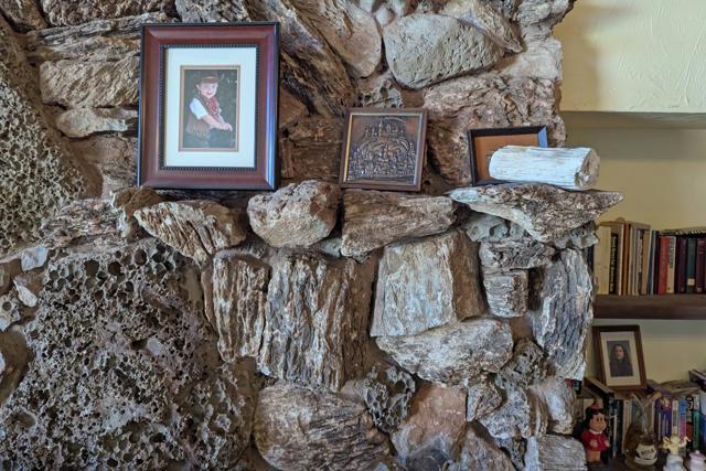 125 Springfield Road, Moss Landing CA: https://media.crmls.org/mediaz/57799528-501f-41c2-bd5d-759af74c817e.jpg