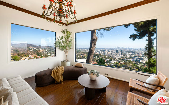 2200 Maravilla Drive, Los Angeles CA: https://media.crmls.org/mediaz/5779f2b0-aad5-465a-af97-3678e06bb604.jpg