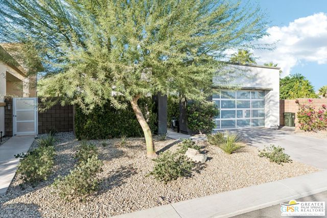1297 Celadon Street, Palm Springs, CA 92262