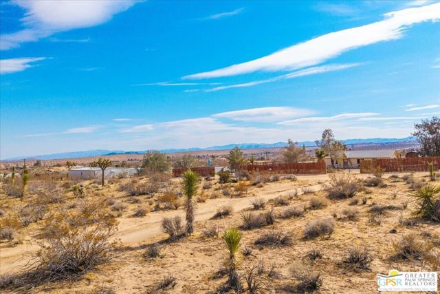 0 Perris Street, Yucca Valley CA: https://media.crmls.org/mediaz/577ab3f7-6b27-4fd2-943d-b065639326f1.jpg