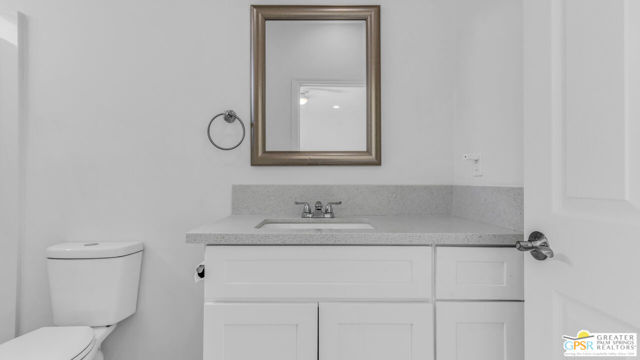 13704 Sarita Drive, Desert Hot Springs CA: https://media.crmls.org/mediaz/577b88ab-245b-487e-86bf-966a78490b45.jpg