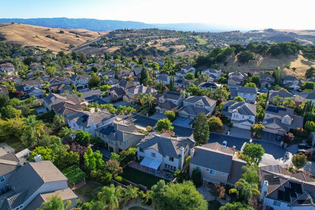 5828 Newgate Court, San Jose CA: https://media.crmls.org/mediaz/577be111-046e-4ea0-9700-f3518e85eb85.jpg