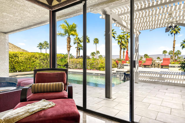 26 Alta Vista, Rancho Mirage CA: https://media.crmls.org/mediaz/577c7a18-634c-4835-b904-db2e59cb3dc9.jpg