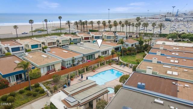 137 Mainsail Court, Port Hueneme CA: https://media.crmls.org/mediaz/577e6e79-34ba-490d-a511-428801ad3689.jpg